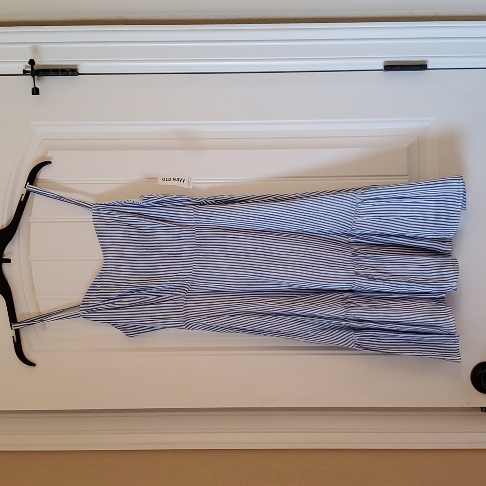 Old Navy spring striped dress